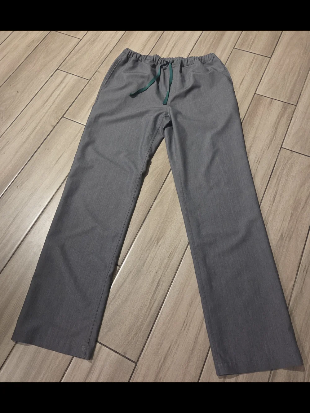 FIGS Pisco Men’s Scrub Pants Medium Tall Graphite Gray Straight Leg M/T
